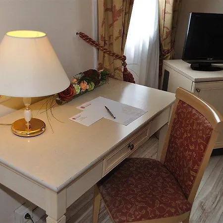 Hotel Grand Dauphiné, Boutique Hôtel&suites 3*